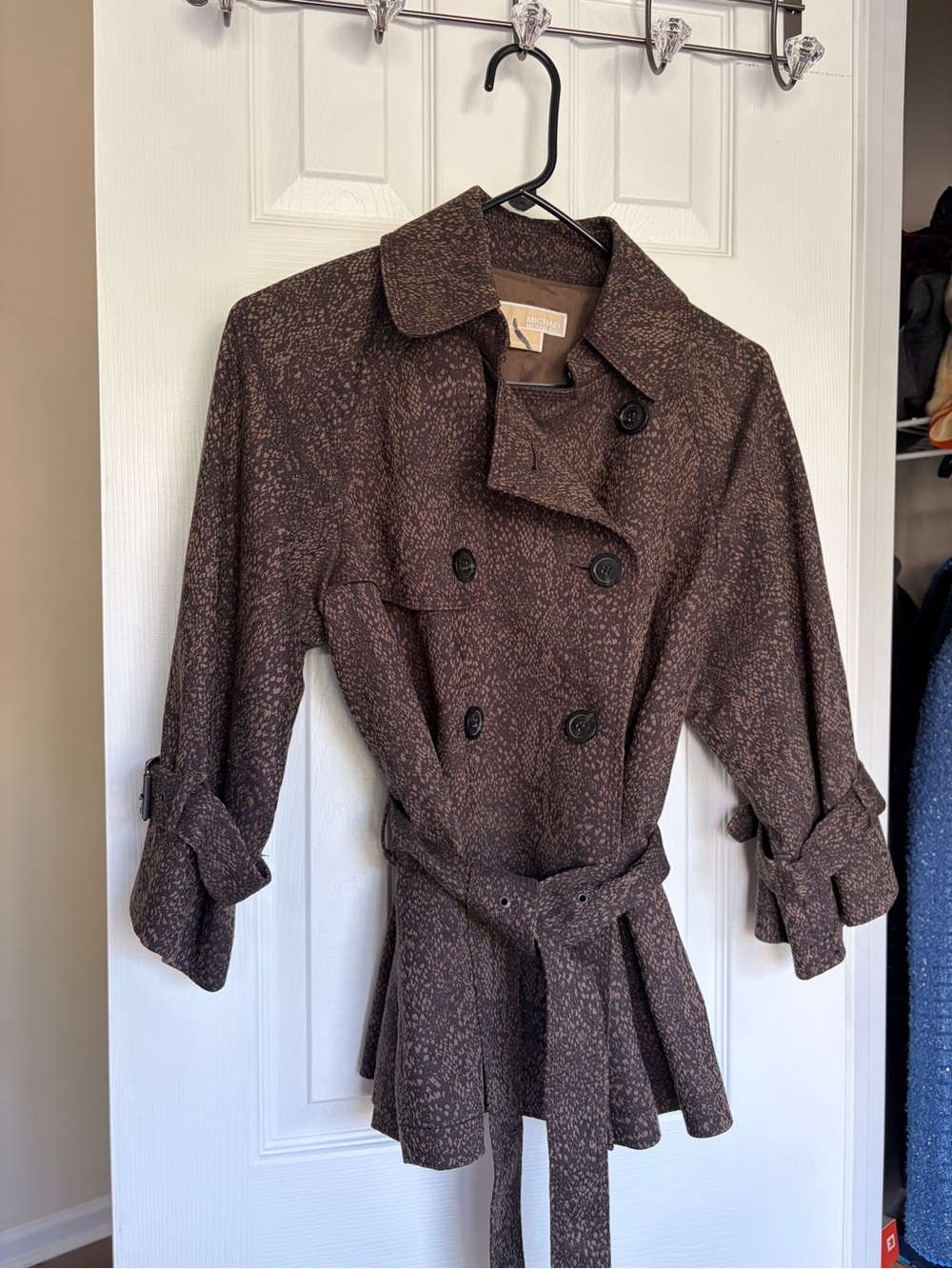 MICHAEL Michael Kors Brown Snake Print Short Belted Trench Coat Medium